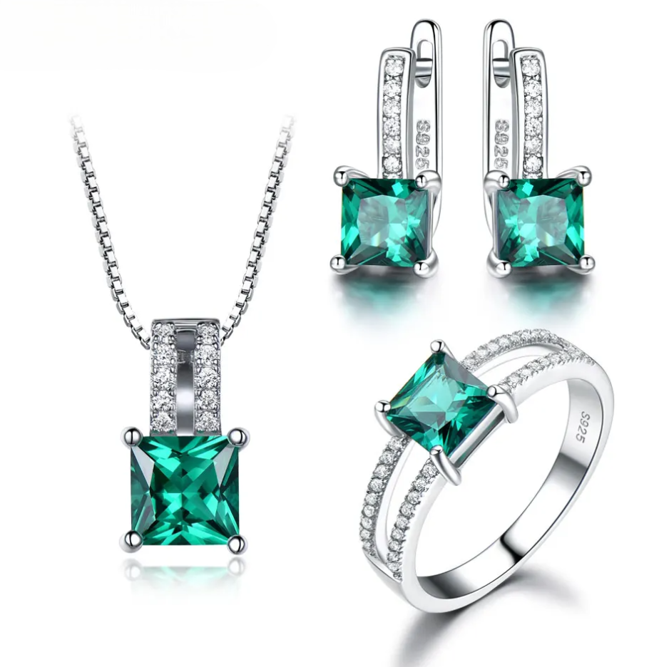 Elegant 925 Sterling Silver Jewelry Set with Created Emerald