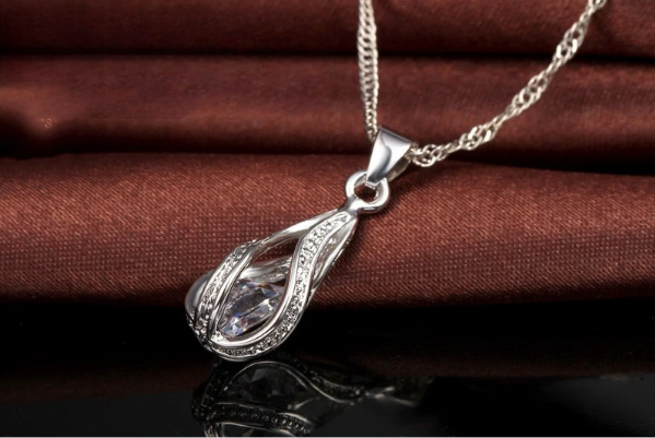 Captivating Water Drop Sterling Silver Jewelry Set