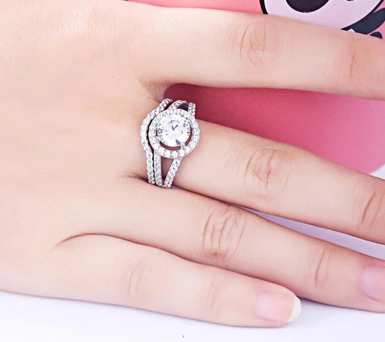 Elegant Sterling Silver Zircon Ring Set