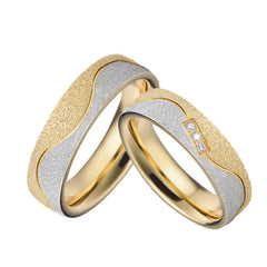 Couple's Love Alliance 18k Gold Wedding Rings Set