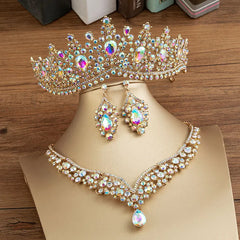 Elegant Crystal Bridal Jewelry Set with Tiara, Earrings, and Necklace