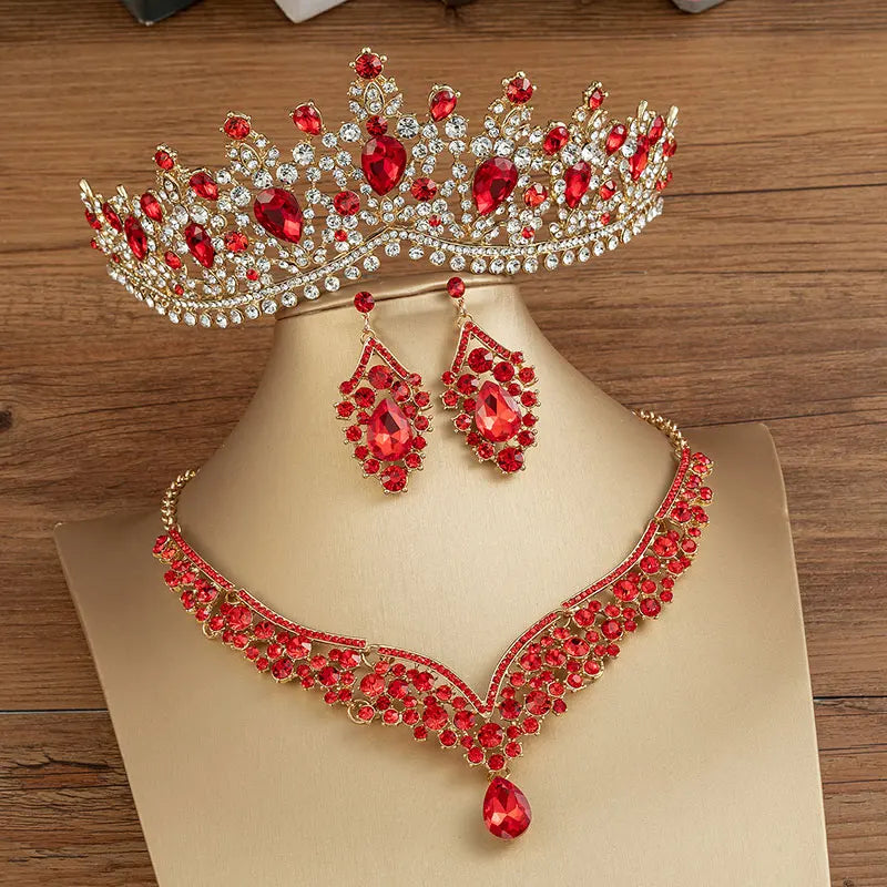 Elegant Crystal Bridal Jewelry Set with Tiara, Earrings, and Necklace