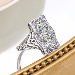 Elegant Vintage 3-Stone Moissanite Ring