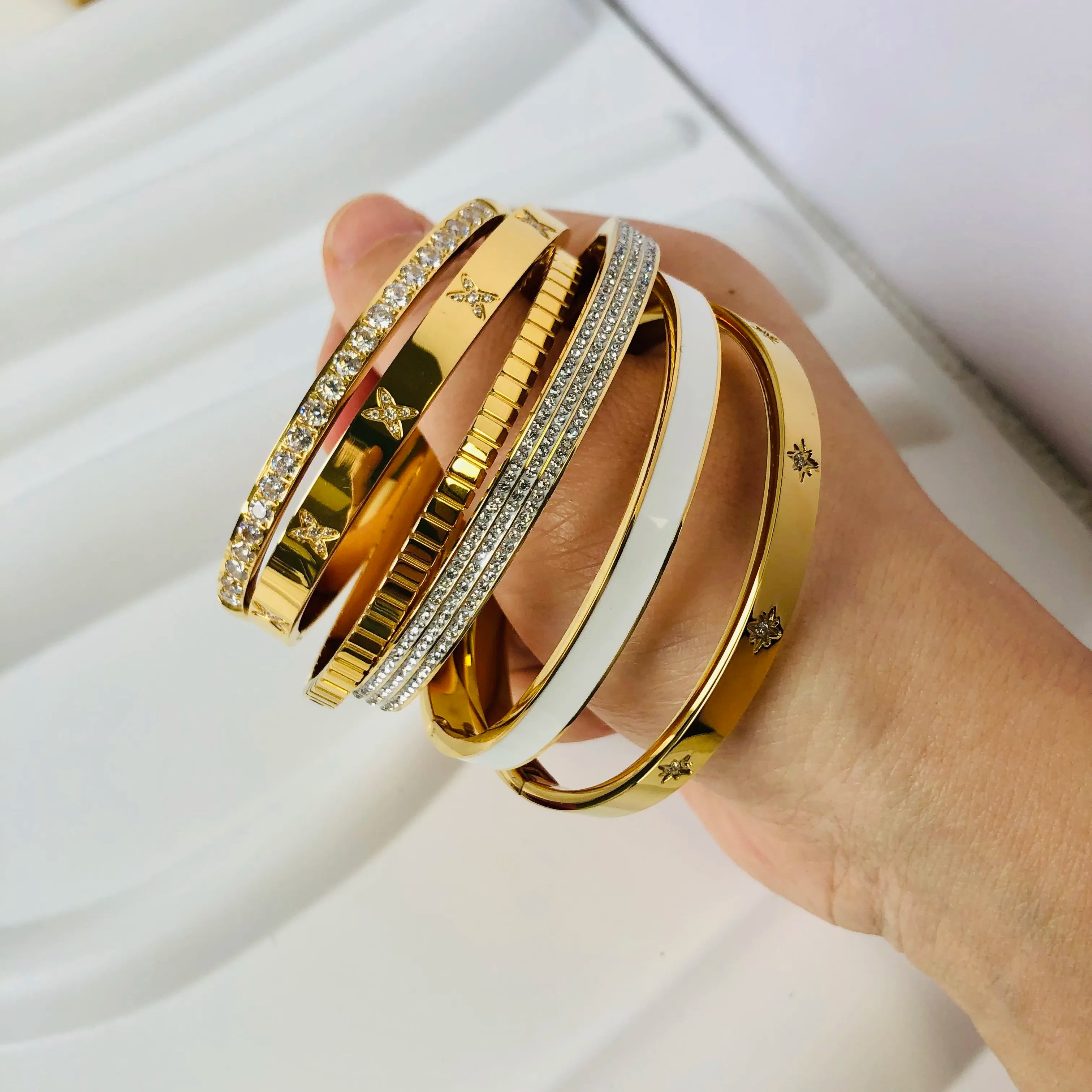  Customize New Waterproof Cubic 18K Gold Plated Zirconia Bangles