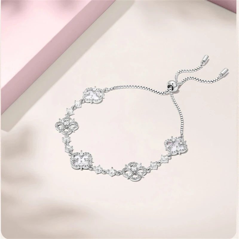 Exquisite Zircon Flower Bracelet