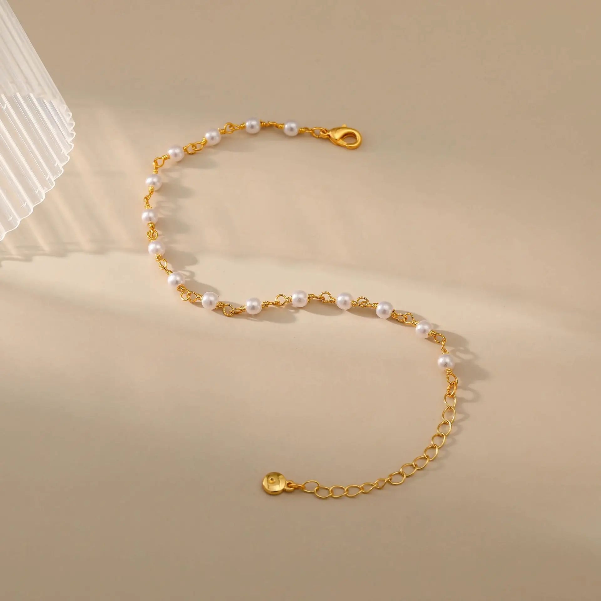 Pretty White Pearl Anklets for Women 18K Gold Chain