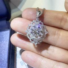 Exquisite 5 Carat Moissanite Pendant Necklace