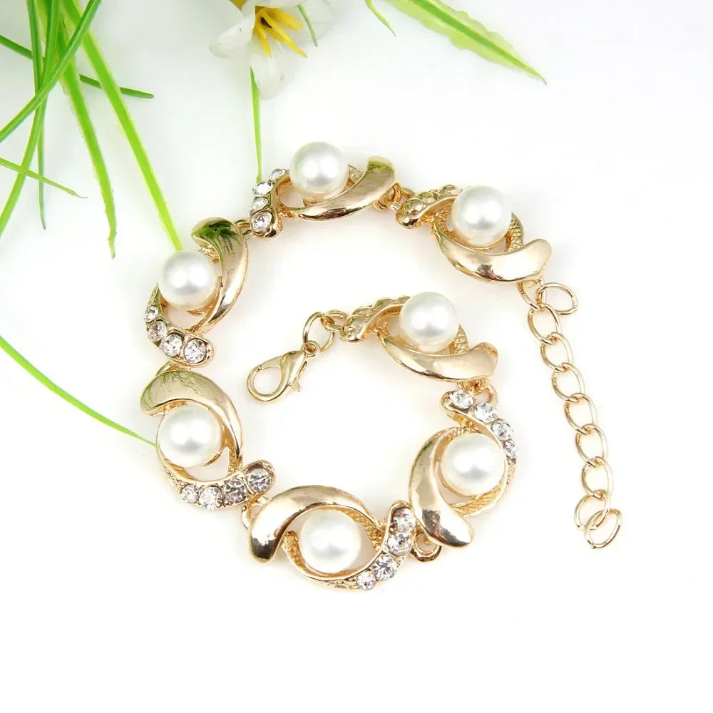 Trendy Pearl Bracelet