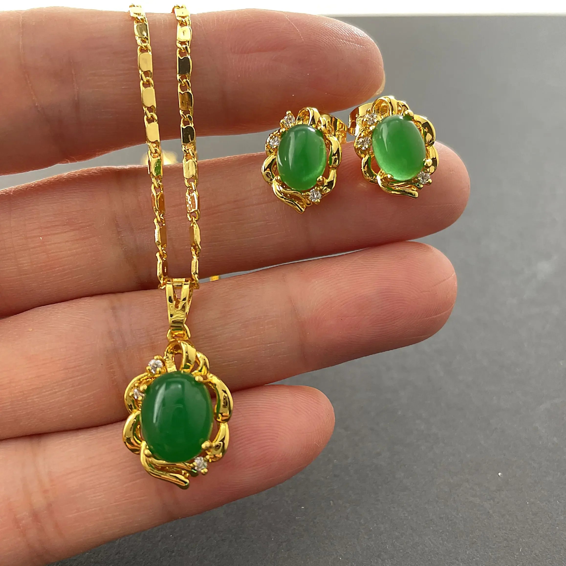 24k Gold Plated Emerald Pendant Necklace