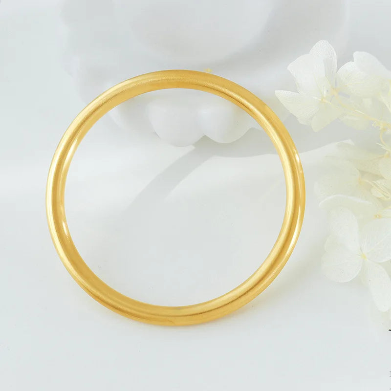 Smooth Fine 18K Gold Bracelet for Women