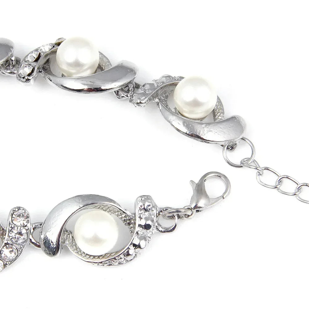 Trendy Pearl Bracelet