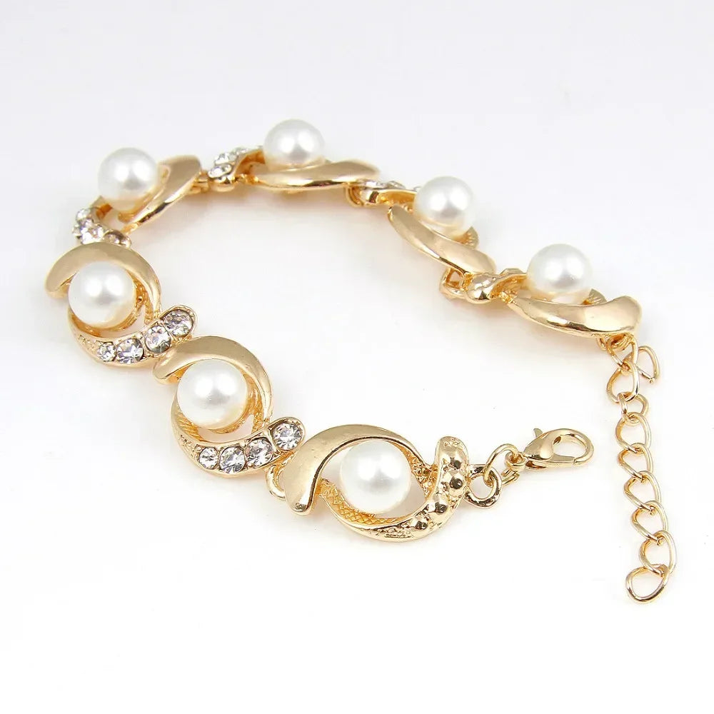 Trendy Pearl Bracelet