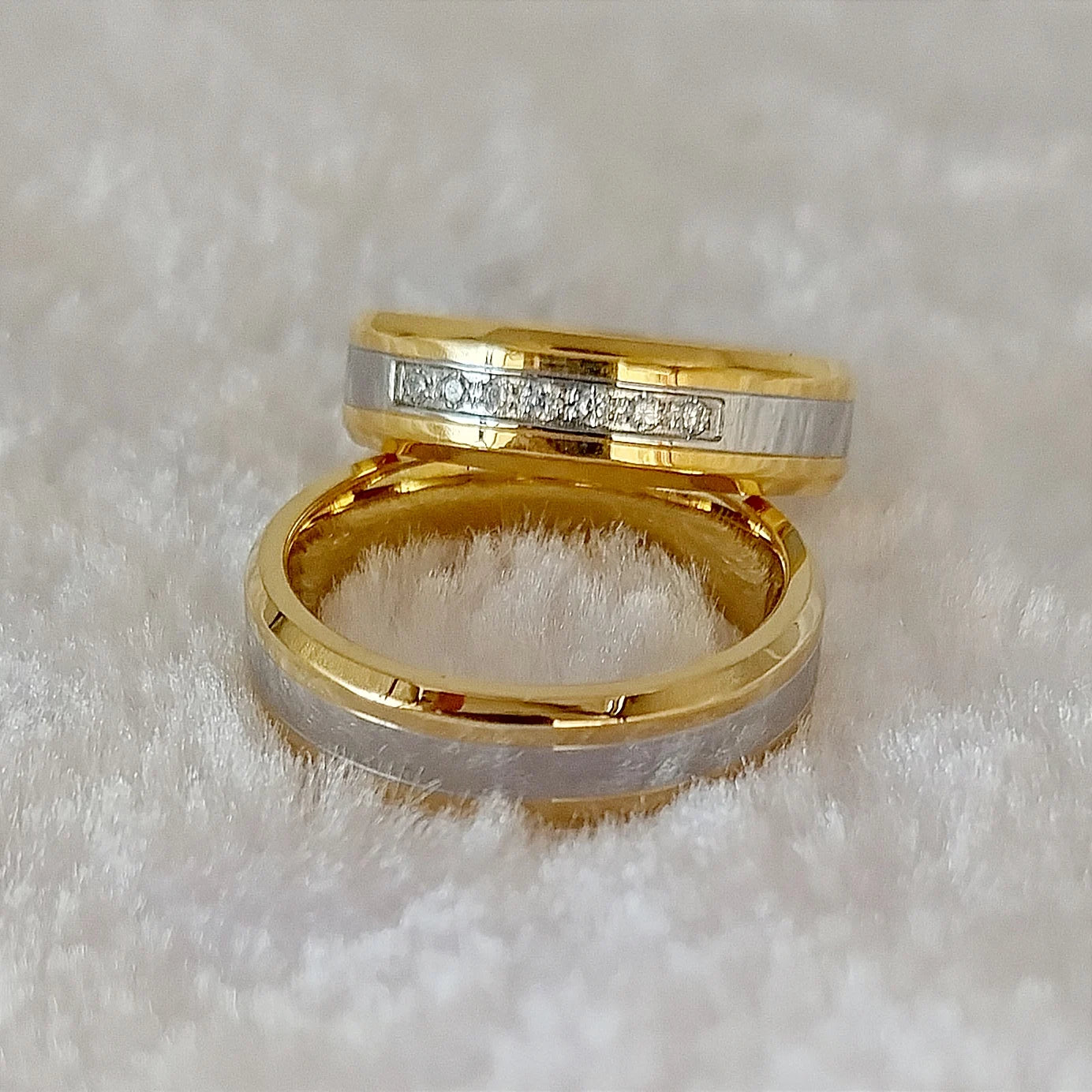 Western 18k Gold High Quality CZ Stone Wedding Rings Set for Couples