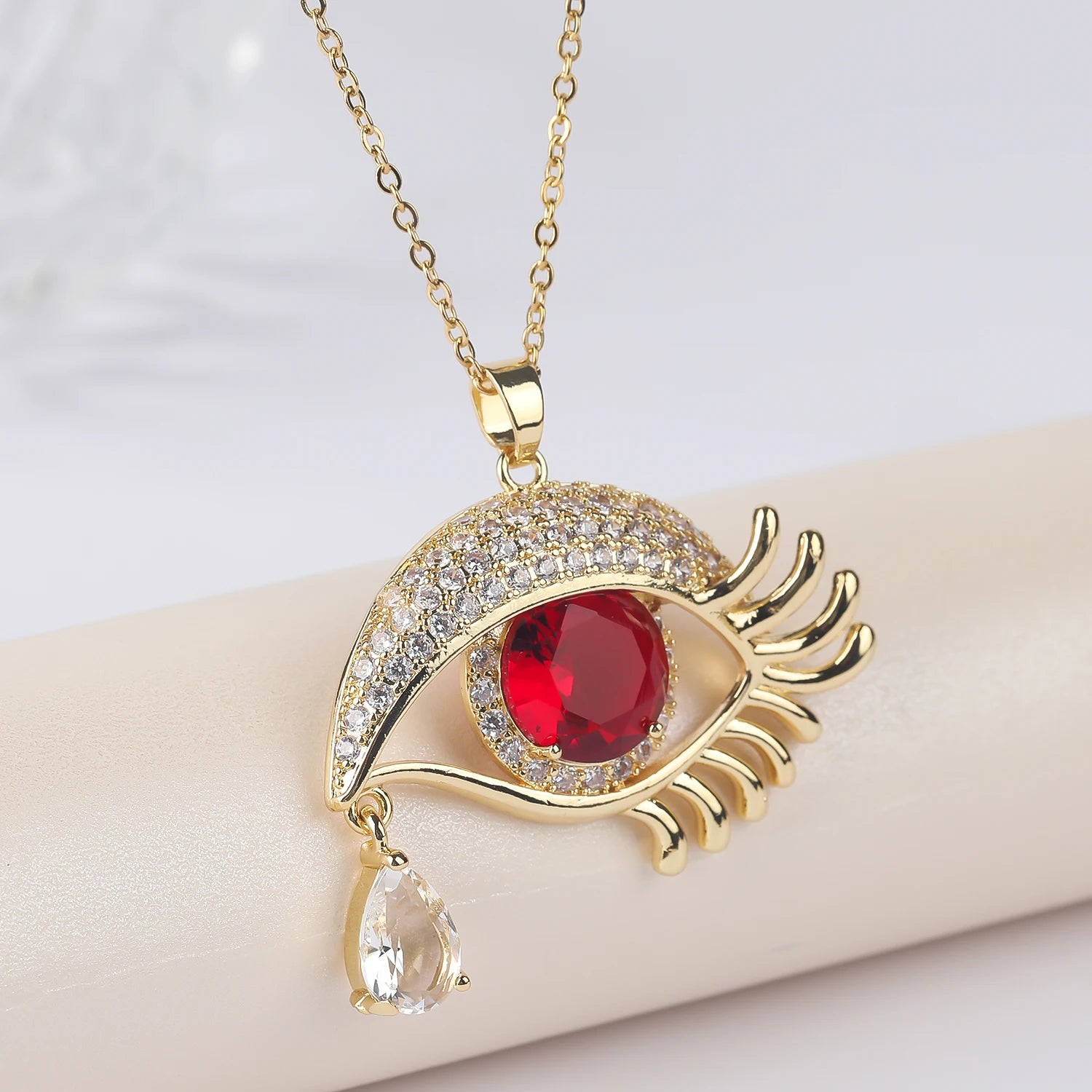 Exquisite Crystal Evil Eye Necklace - Copper Gold Plated O Chain Necklace for Women