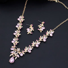 Vintage-Inspired Floral Crystal Bridal Jewelry Set