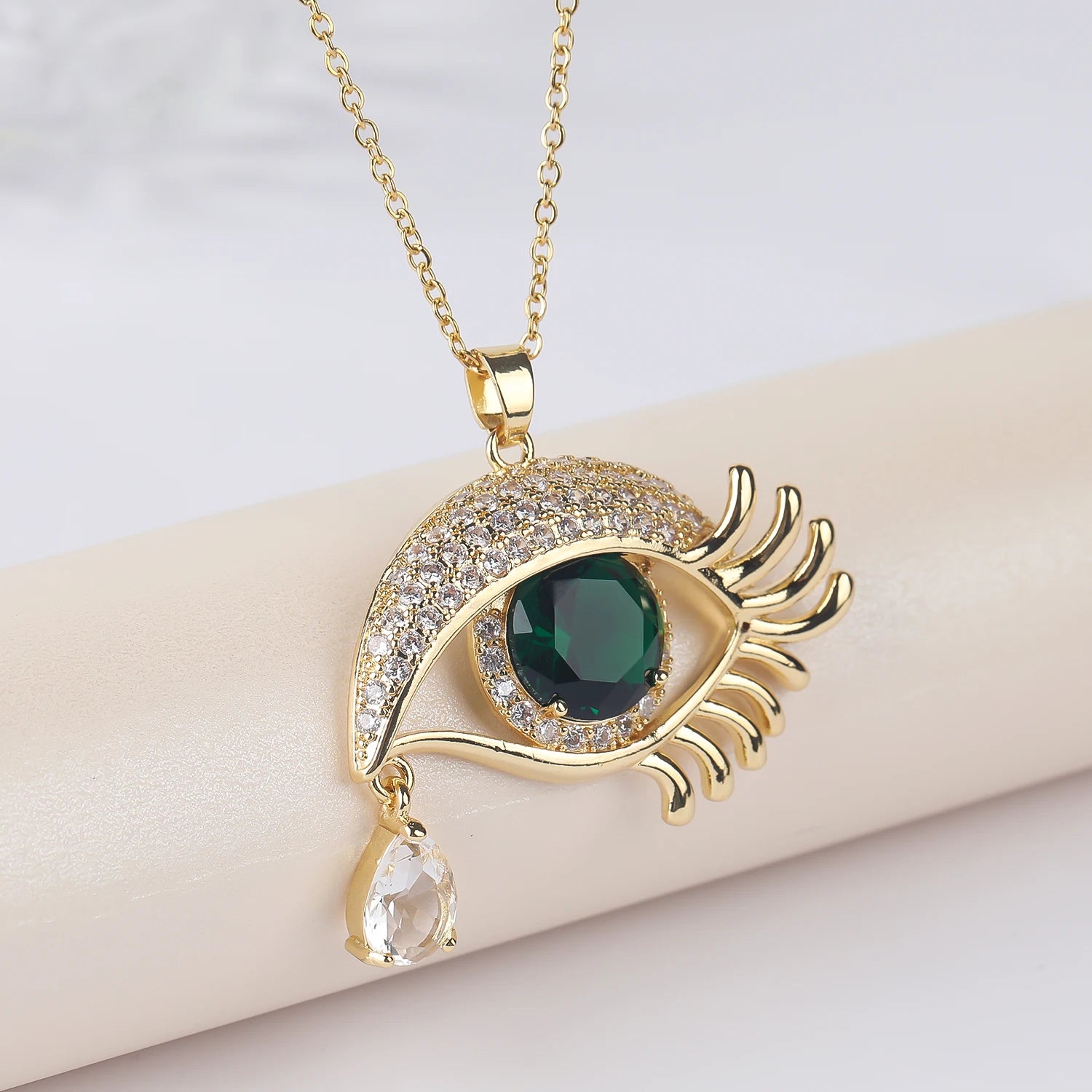 Exquisite Crystal Evil Eye Necklace - Copper Gold Plated O Chain Necklace for Women