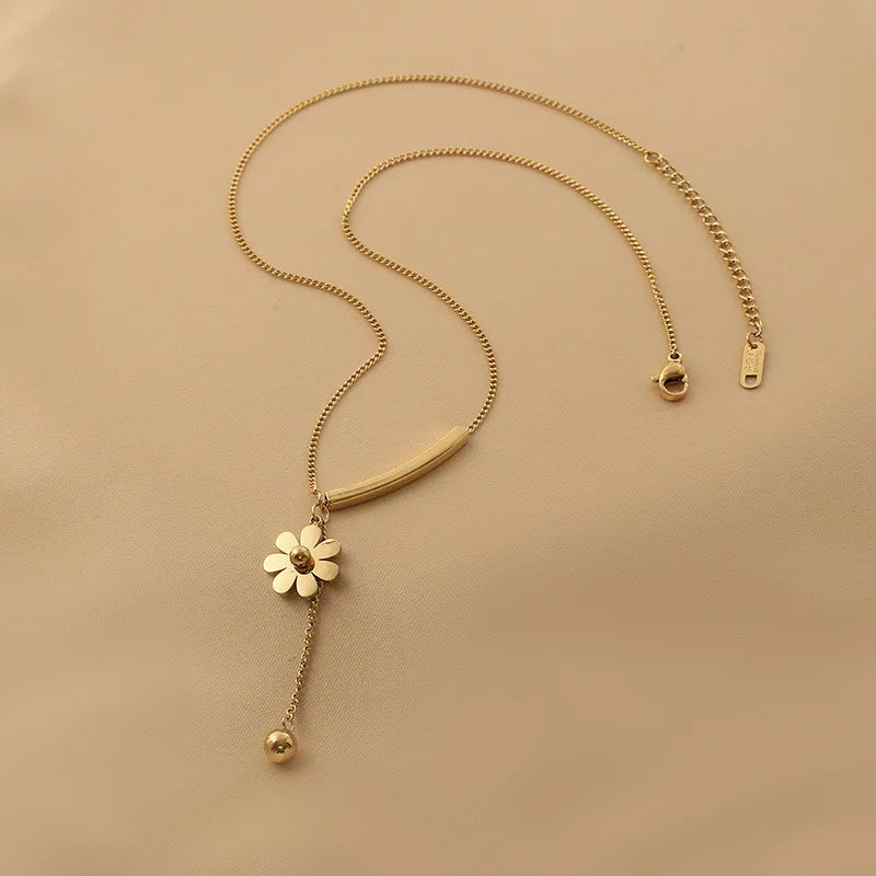 Fashion Charm Little Daisy Necklace