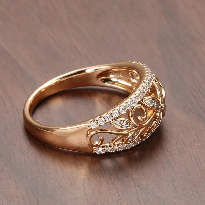 Vintage Elegance: 18k Yellow Gold Full Diamond Cocktail Rings