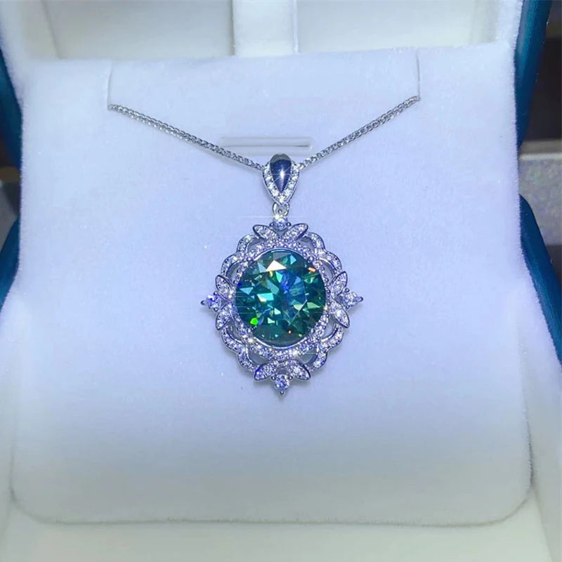 Exquisite 5 Carat Moissanite Pendant Necklace