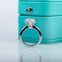 Moissanite Engagement  Ring For Women