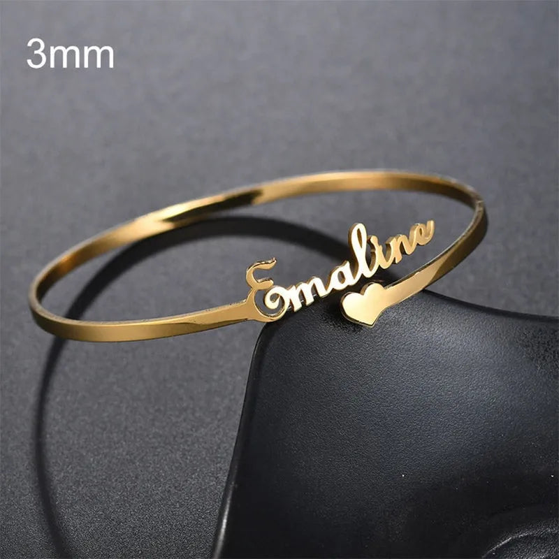 18K Gold-Plated Custom Engraved Bracelet - Personalized for Special Occasions