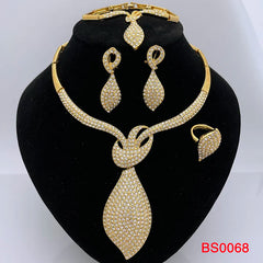 Luxurious 18k Gold Plated Jewelry Set for Women