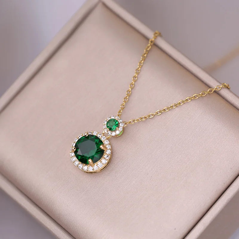 Exquisite Emerald Zircon Round Pendant Necklace Earrings Set - Temperament Jewelry Set