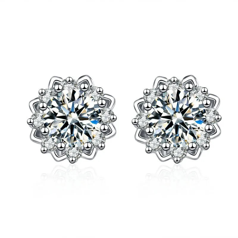 0.5 Carat Moissanite Diamond Snowflake Stud Earrings in S925 Silver